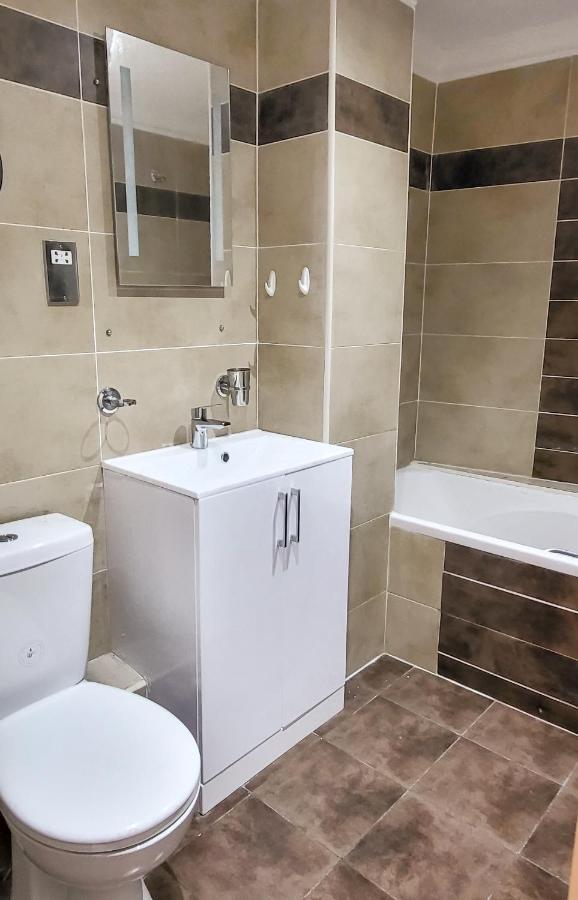 Stunning 2 Bedroom Apartment In Canary Wharf - Morland Apartments London Luaran gambar